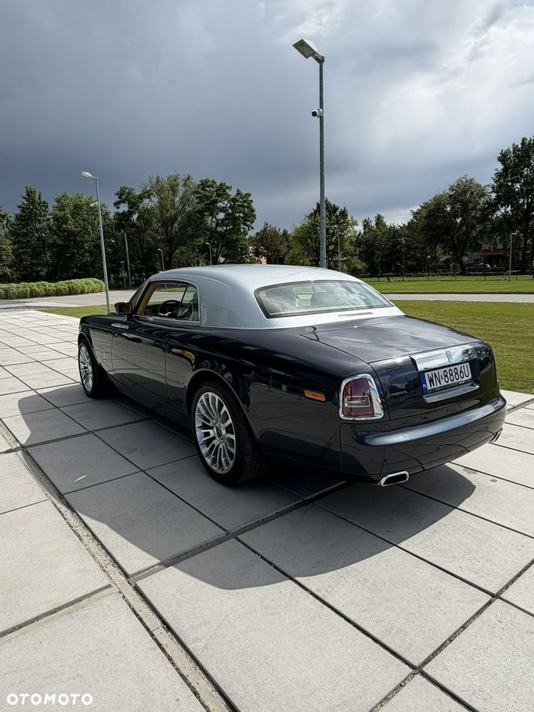 Rolls-Royce Phantom - 10