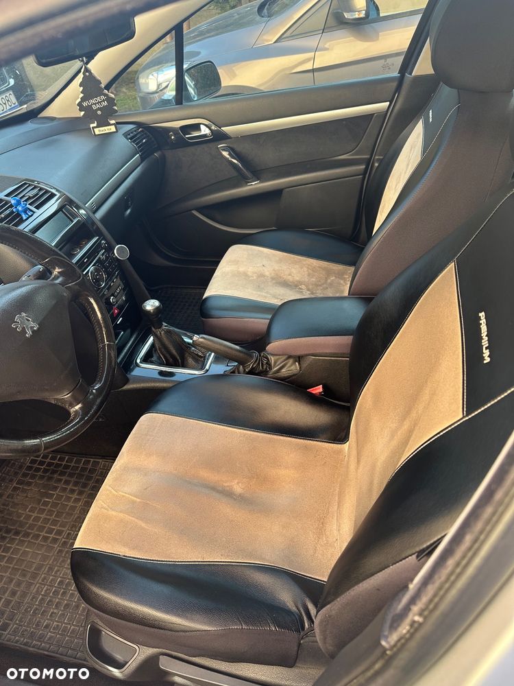 Peugeot 407 - 4