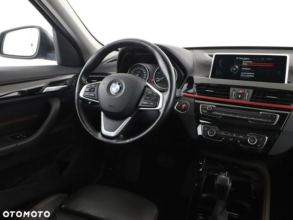 BMW X1 xDrive18d Sport Line - 17