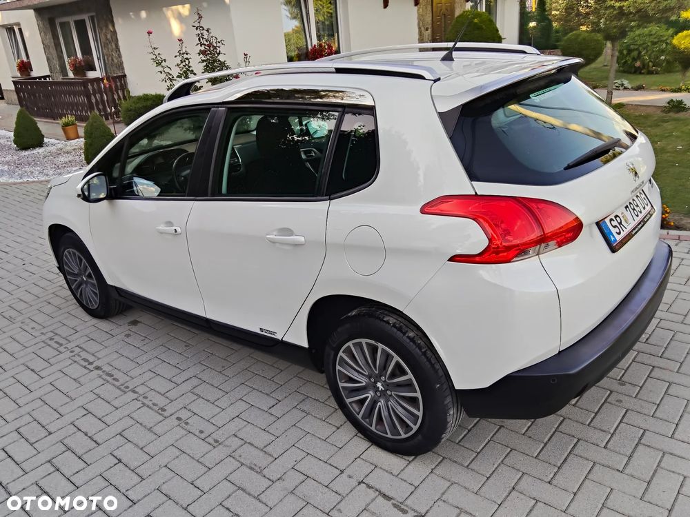 Peugeot 2008 e-HDi FAP 92 STOP & START Active - 17