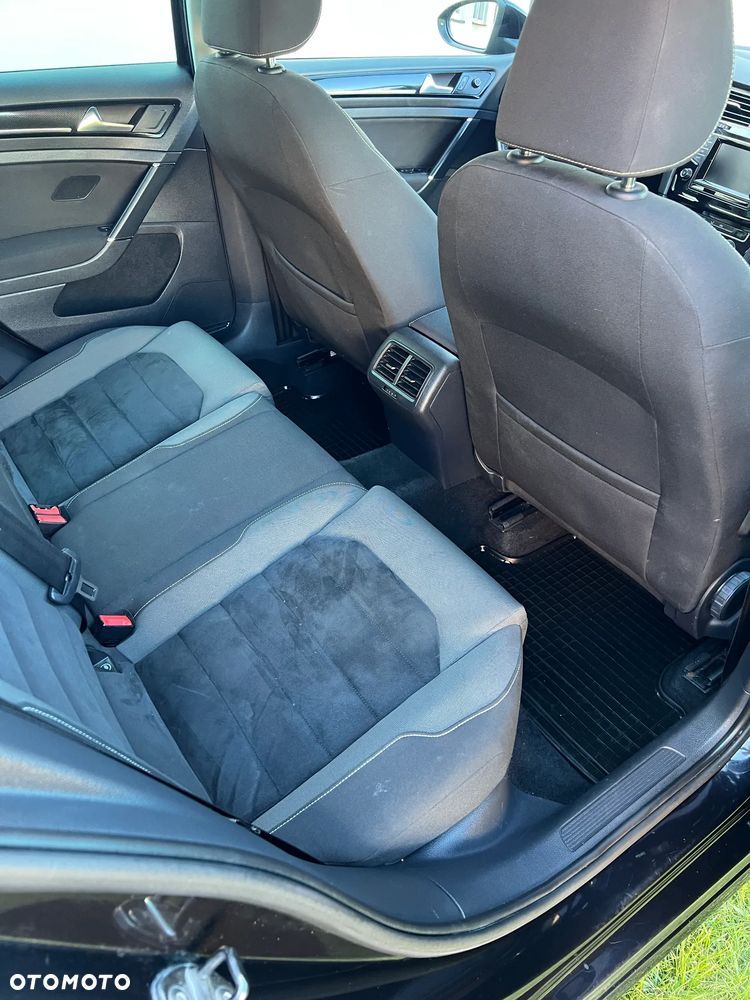Volkswagen Golf 1.6 TDI Highline - 7
