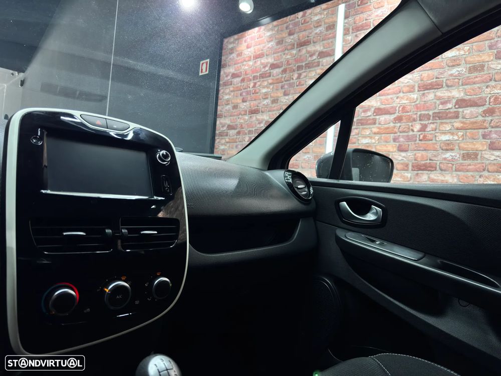 Renault Clio Sport Tourer 1.5 dCi - 18