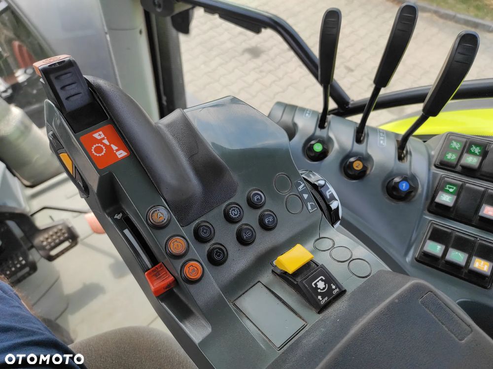 Claas Arion 630 CIS Nawigacja GPS - 16