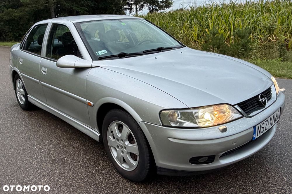 Opel Vectra - 2