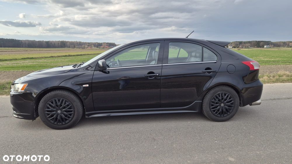 Mitsubishi Lancer 1.8 CVT Instyle - 4