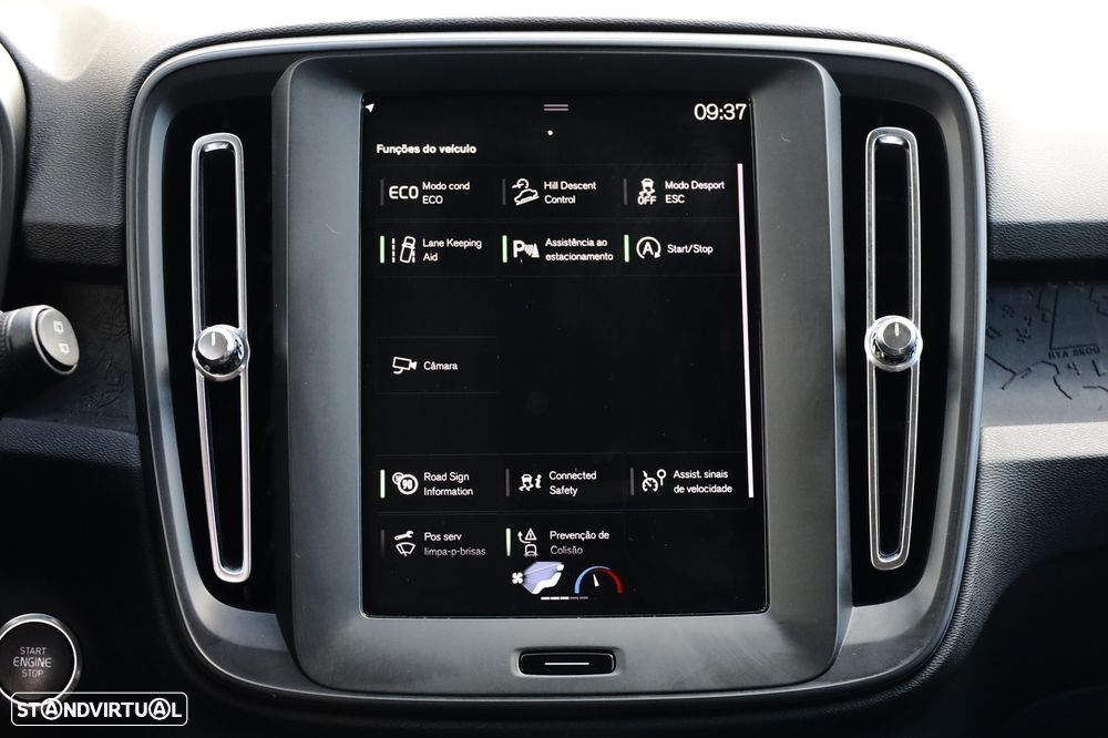 Volvo XC 40 2.0 D3 - 23