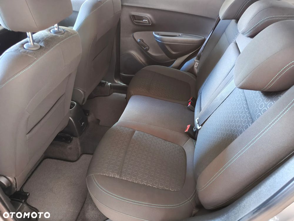 Chevrolet Trax 1.4 T LS - 12