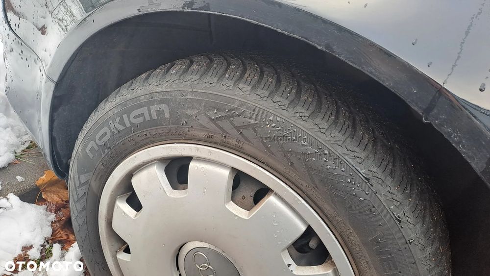 Audi A4 Limousine - 15