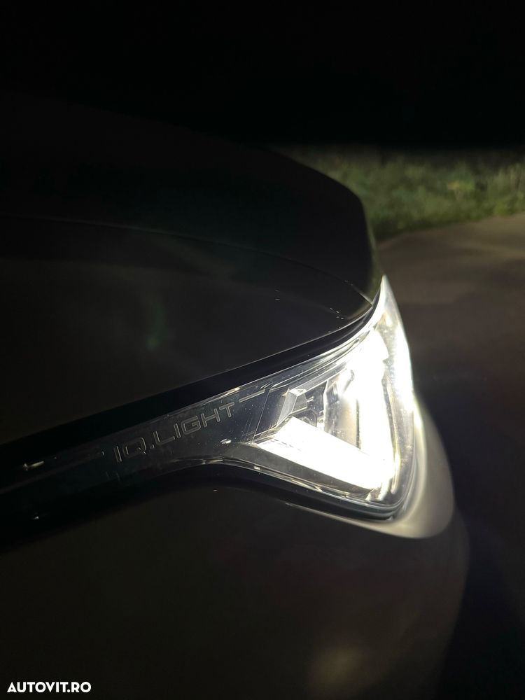 Volkswagen Tiguan - 26