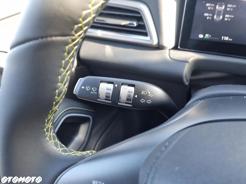 BYD Atto 2 64.8kWh Comfort - 32