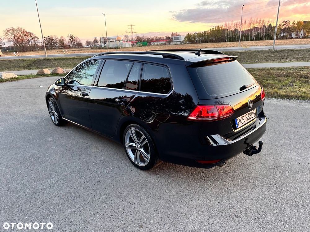 Volkswagen Golf 1.6 TDI Highline - 5