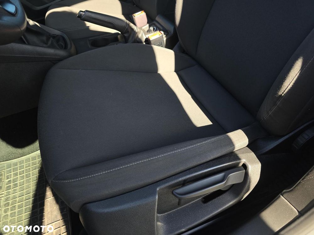 Seat Leon 1.6 TDI Reference - 12