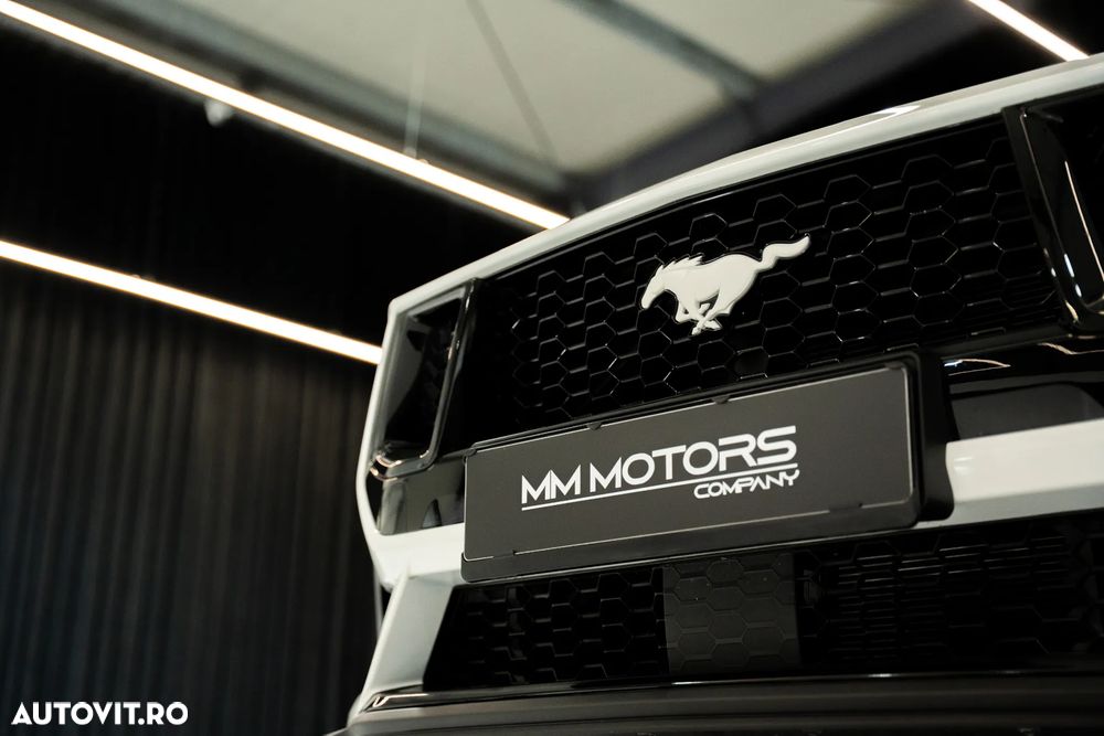 Ford Mustang - 39
