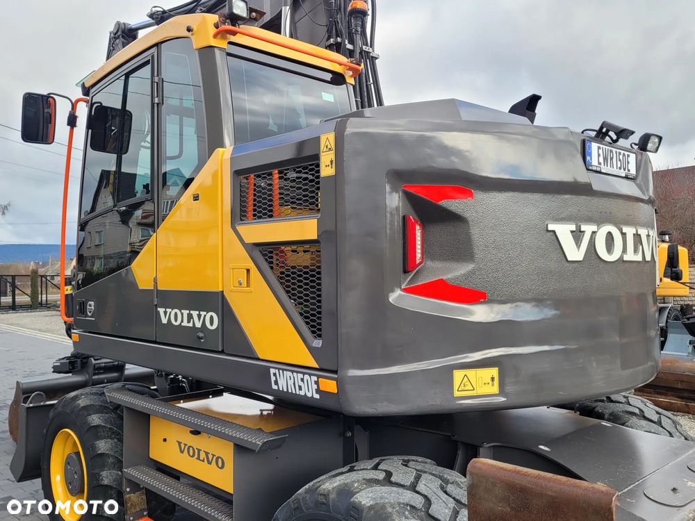 Volvo EWR150E / ROTOTILT ze szczypcami / pług i podpory / - 12