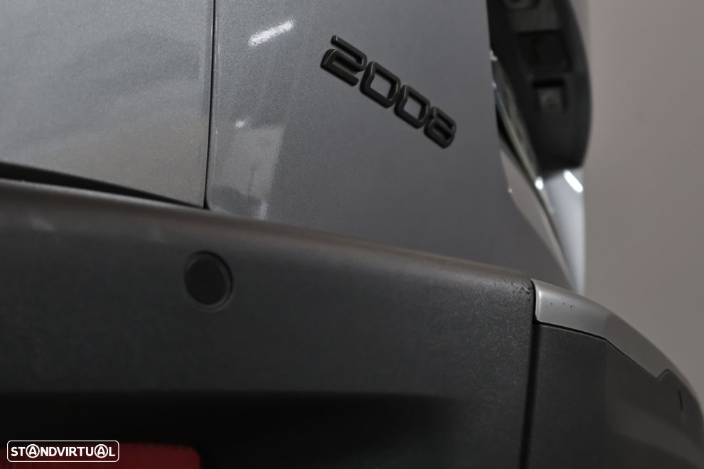 Peugeot 2008 1.2 PureTech Allure - 15