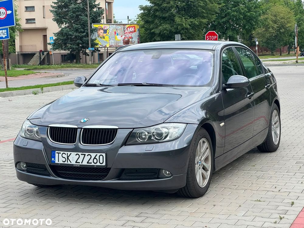 BMW Seria 3 318i - 3