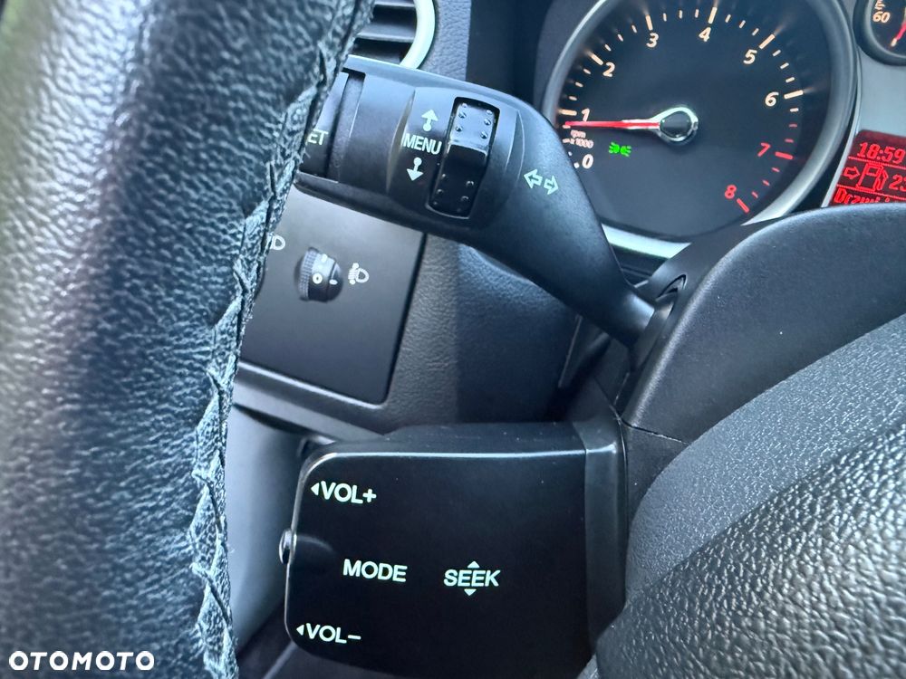 Ford Focus 1.6 Comfort X / 100 - 27