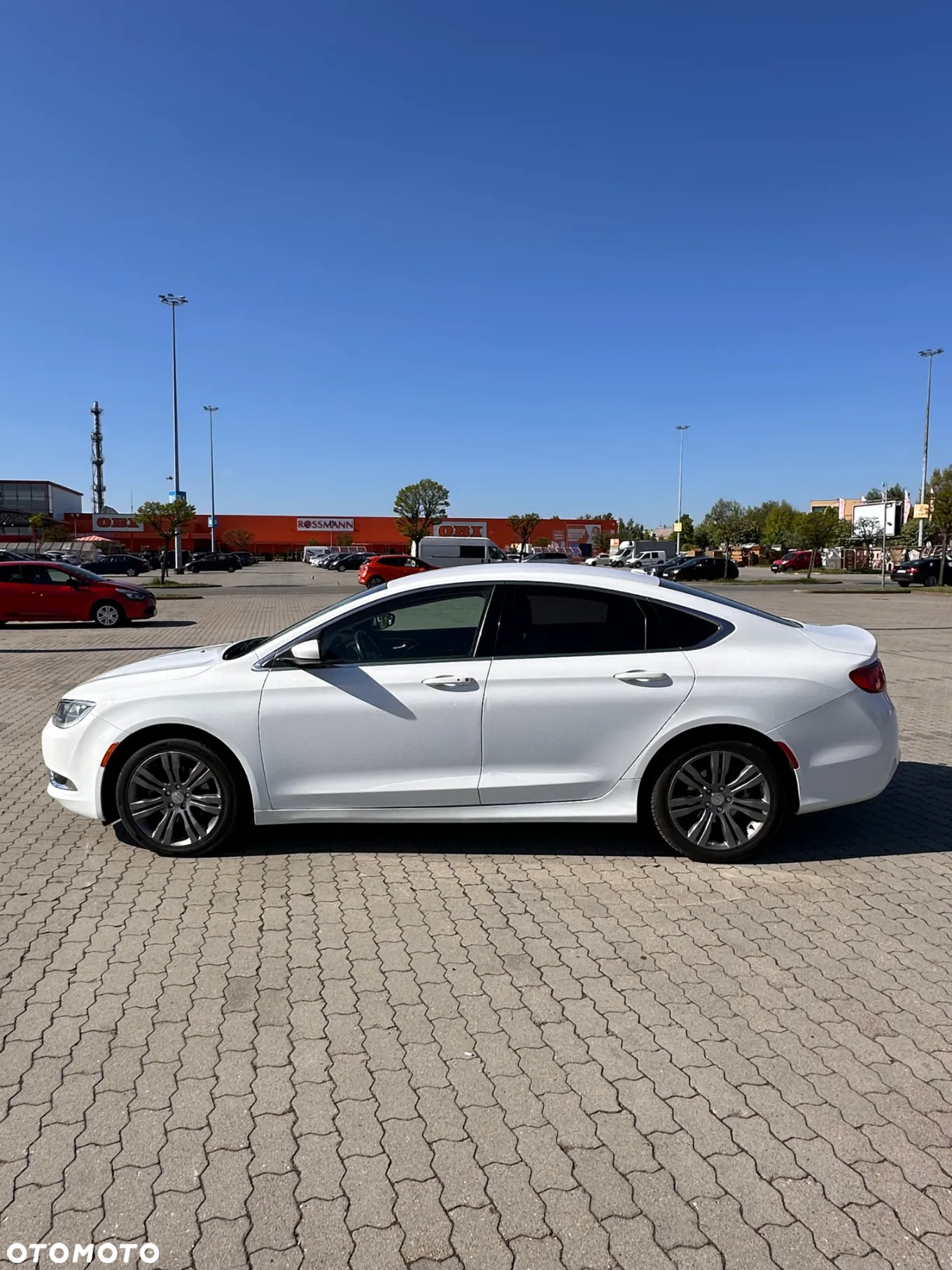 Chrysler 200 - 6