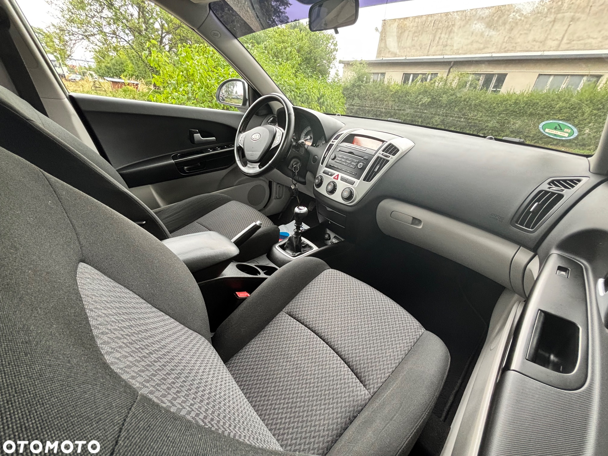 Kia Ceed 2.0 CVVT Spirit - 24