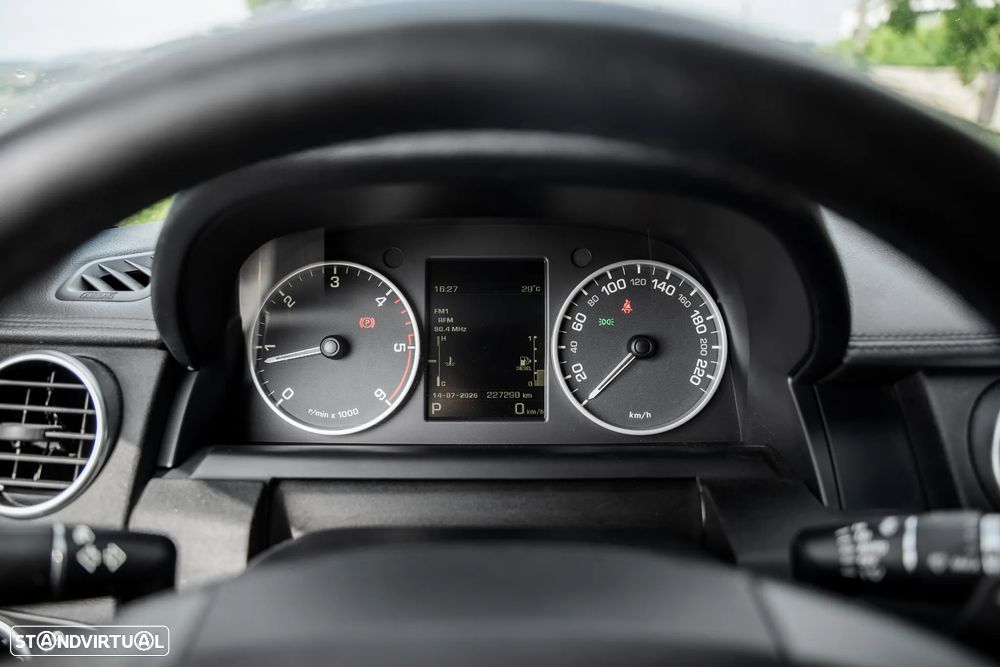 Land Rover Discovery TD V6 SE - 32