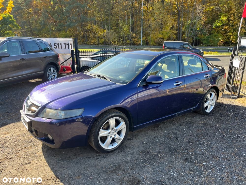 Honda Accord - 1