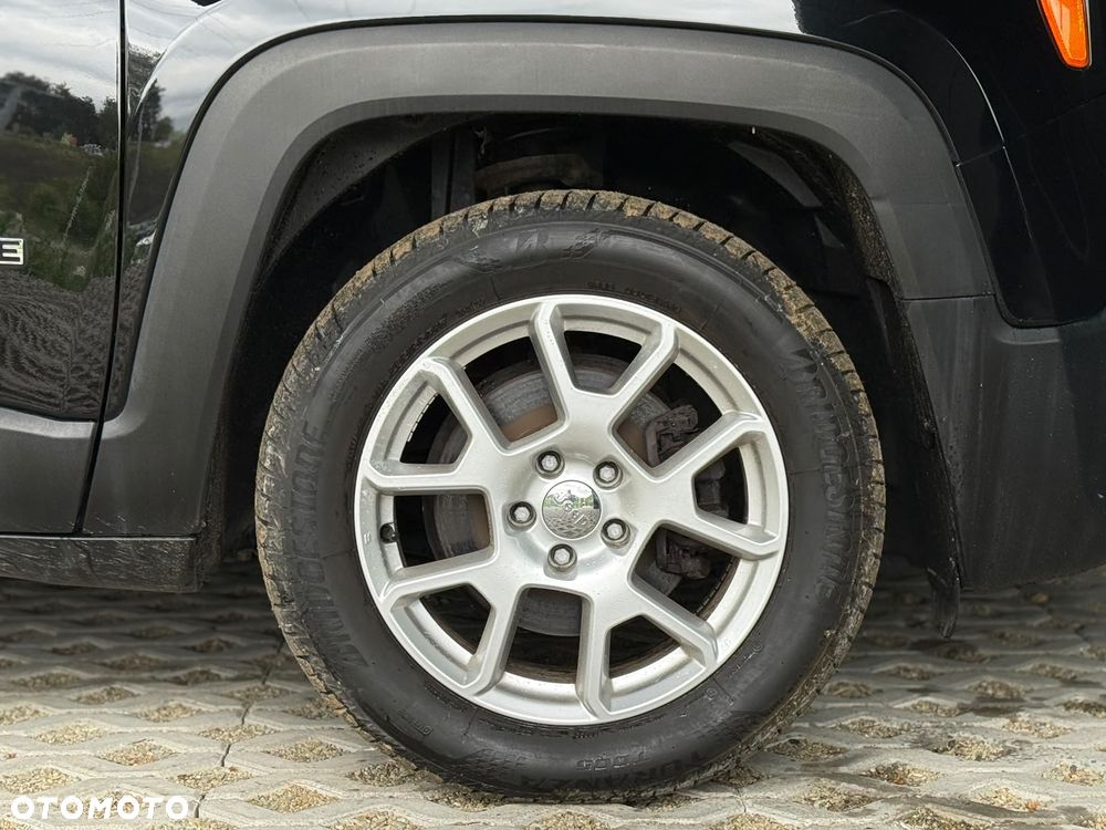 Jeep Renegade 1.6 E-TorQ Sport FWD - 19