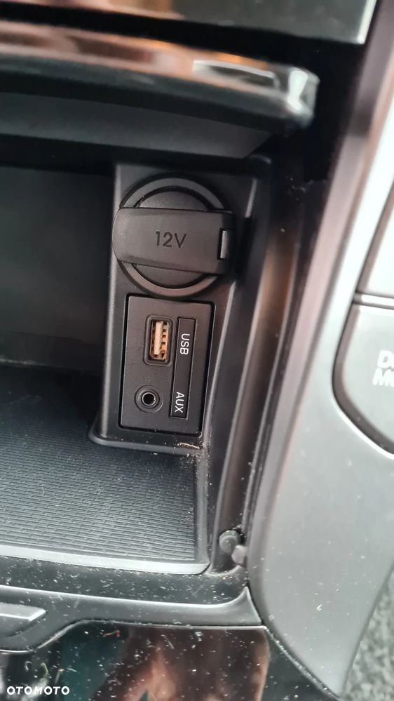 Hyundai i40 Kombi 1.7 CRDi DCT Premium - 37