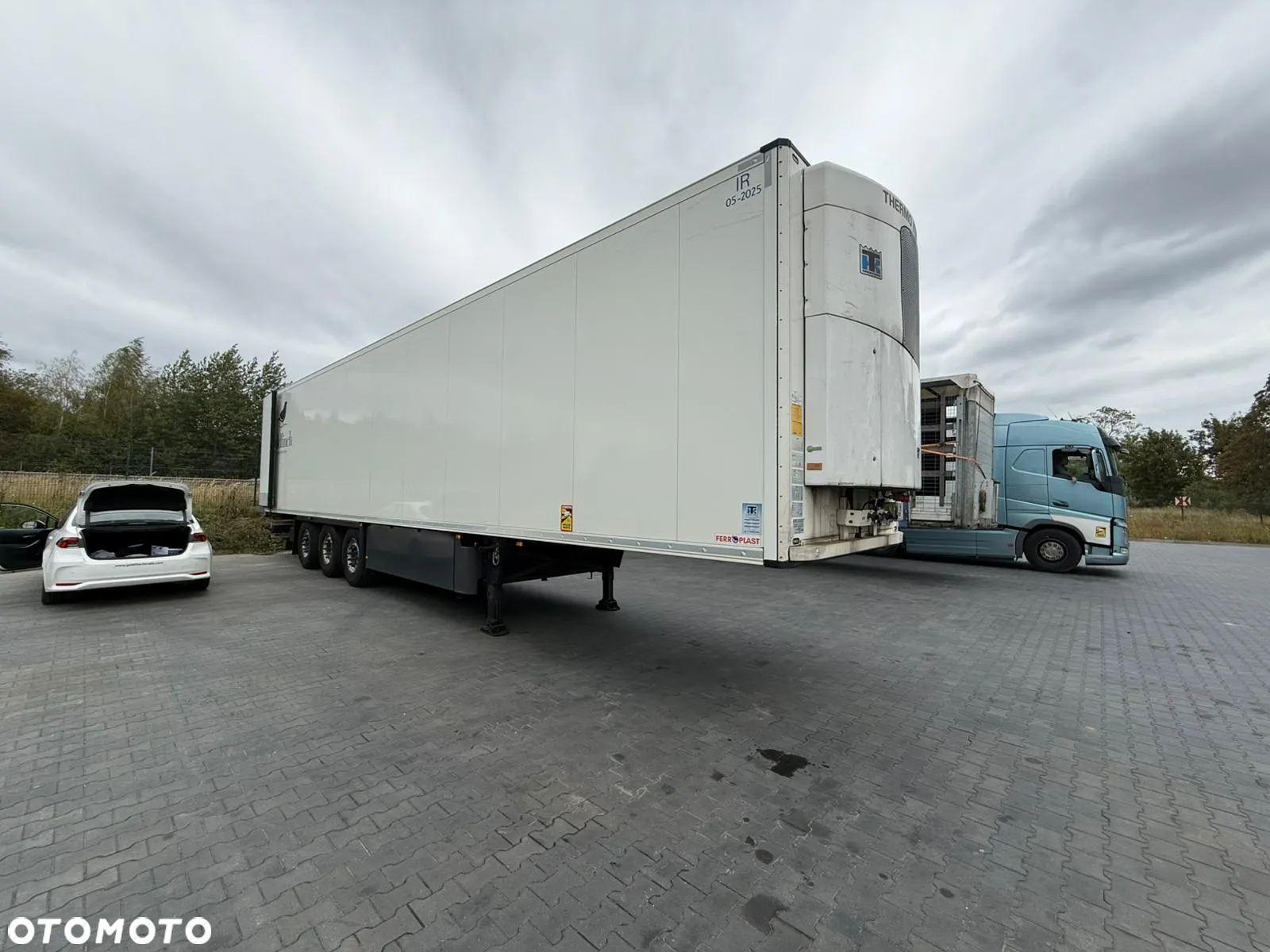 Schmitz Cargobull SKO 24 - 2