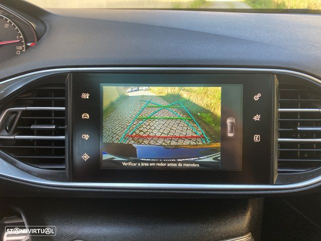 Peugeot 308 SW 1.6 BlueHDi Allure J17 EAT6 - 26