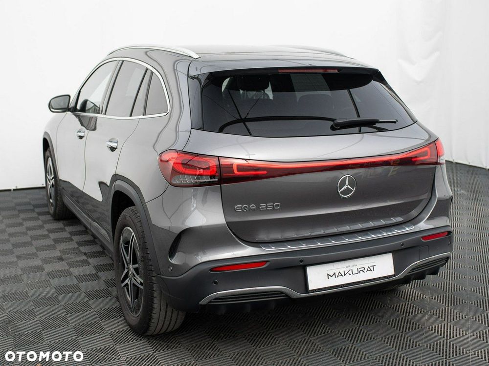 Mercedes-Benz EQA 250 66.5kWh AMG Line - 5