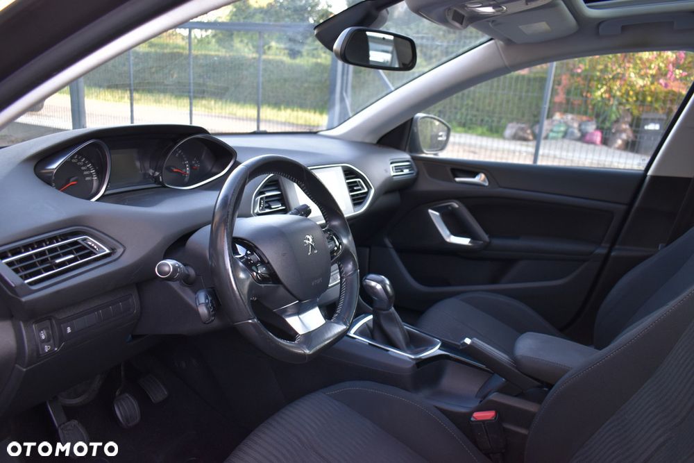 Peugeot 308 1.6 HDi Active - 11