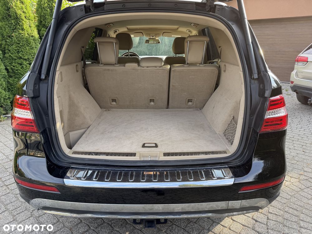 Mercedes-Benz ML - 7