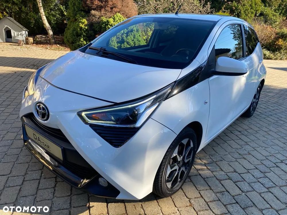 Toyota Aygo 1.0 VVT-i Color Edition - 1