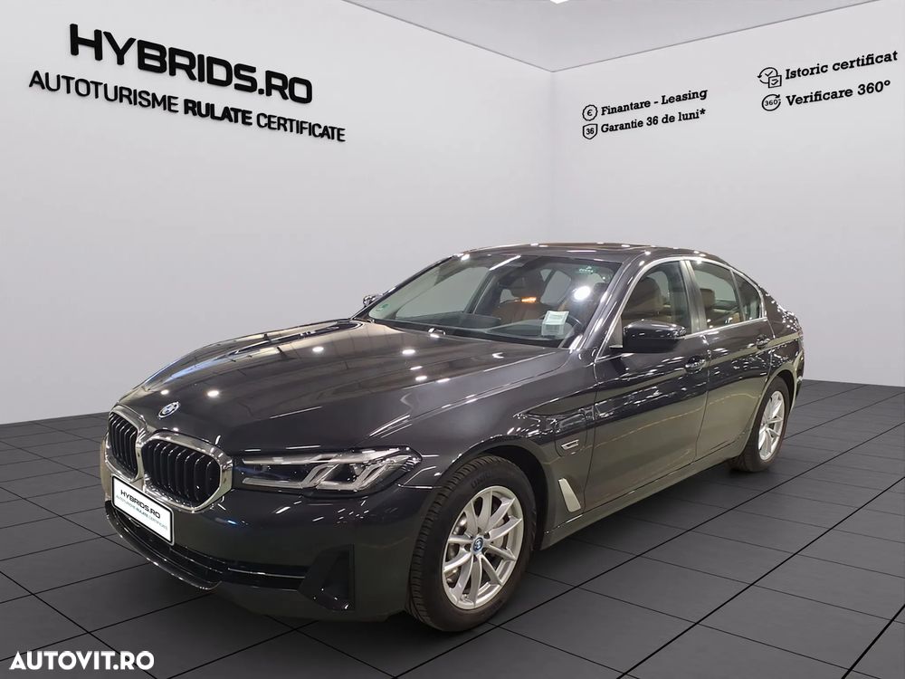 BMW Seria 5 530e xDrive Aut. Luxury Line - 1