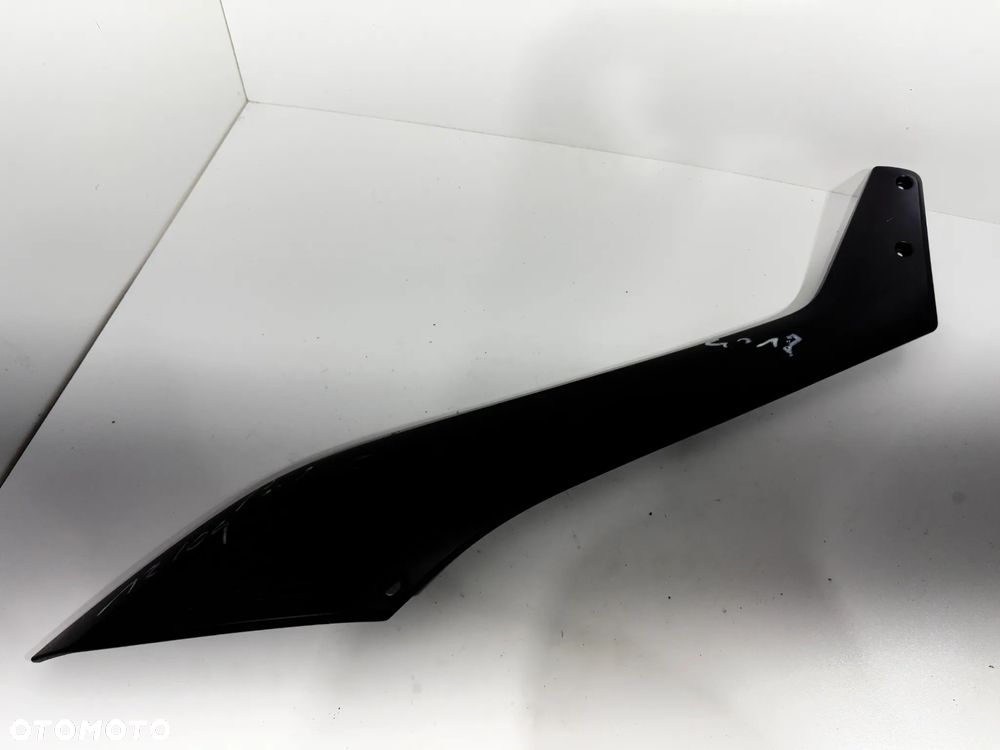 Listwa boczek P   Yamaha T-Max   560   TMAX    18-21R - 1
