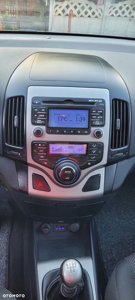Hyundai i30 1.4 Blue Comfort - 22