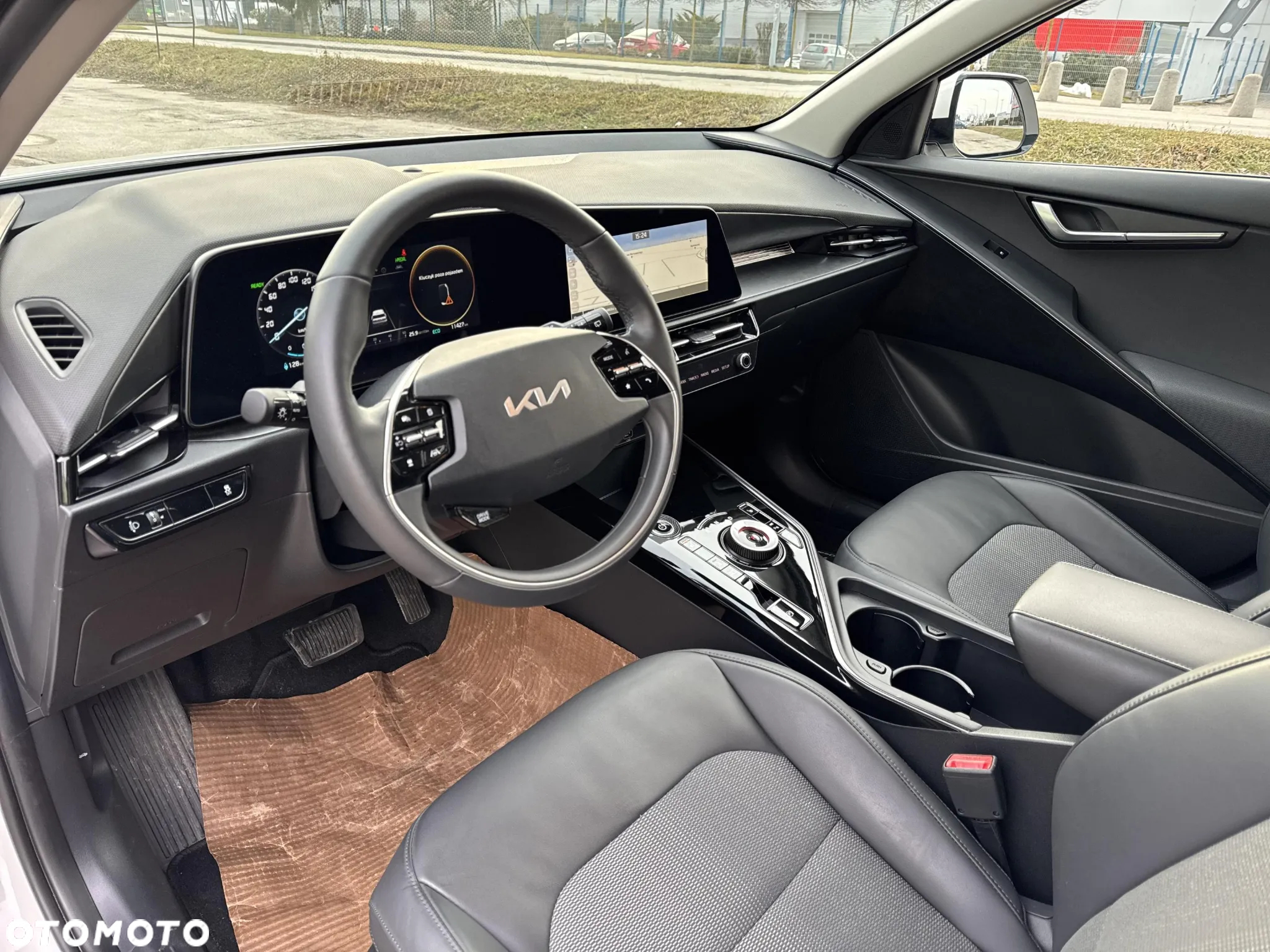 Kia Niro e-Niro 64kWh L - 9
