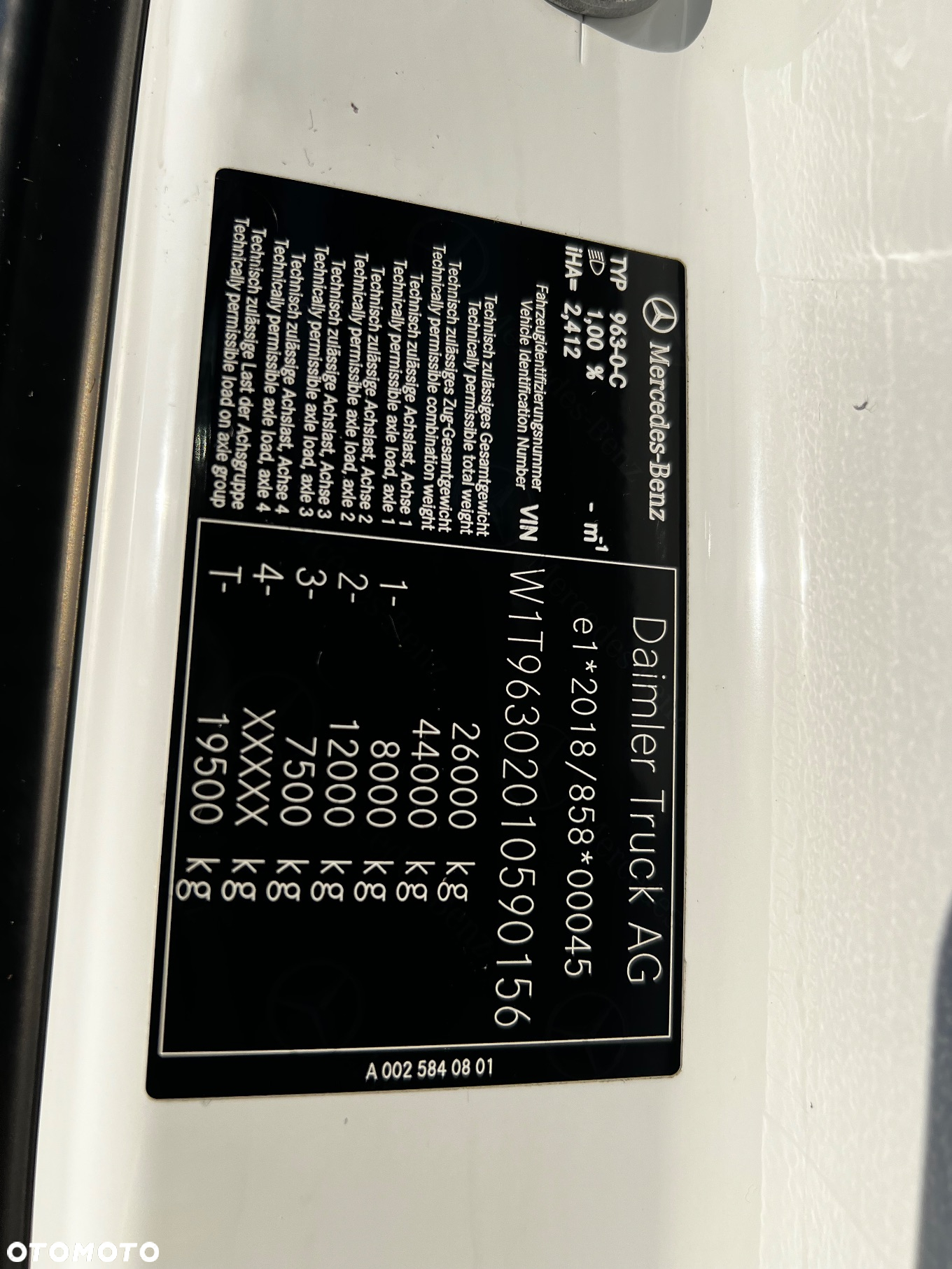 Mercedes-Benz Actros - 25