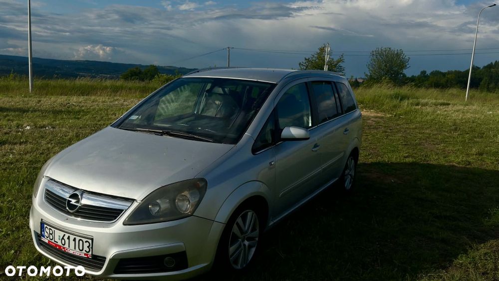 Opel Zafira - 7