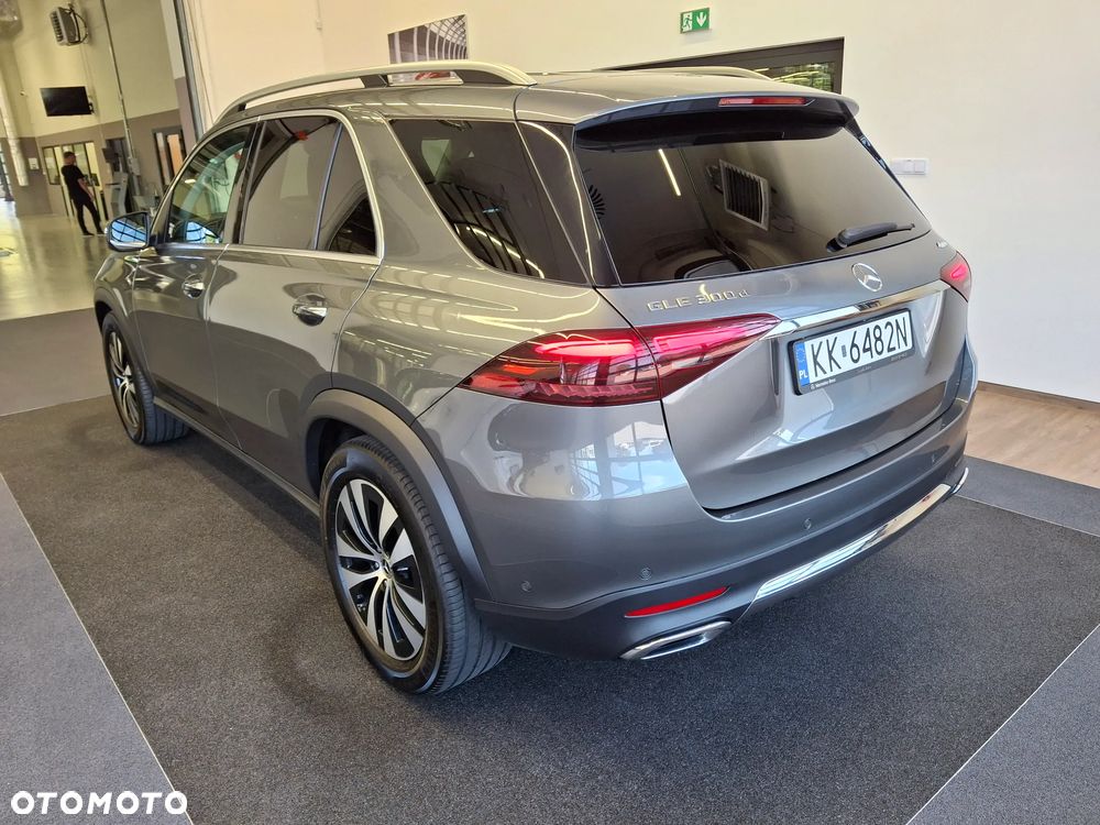 Mercedes-Benz GLE 300 d mHEV 4-Matic - 5