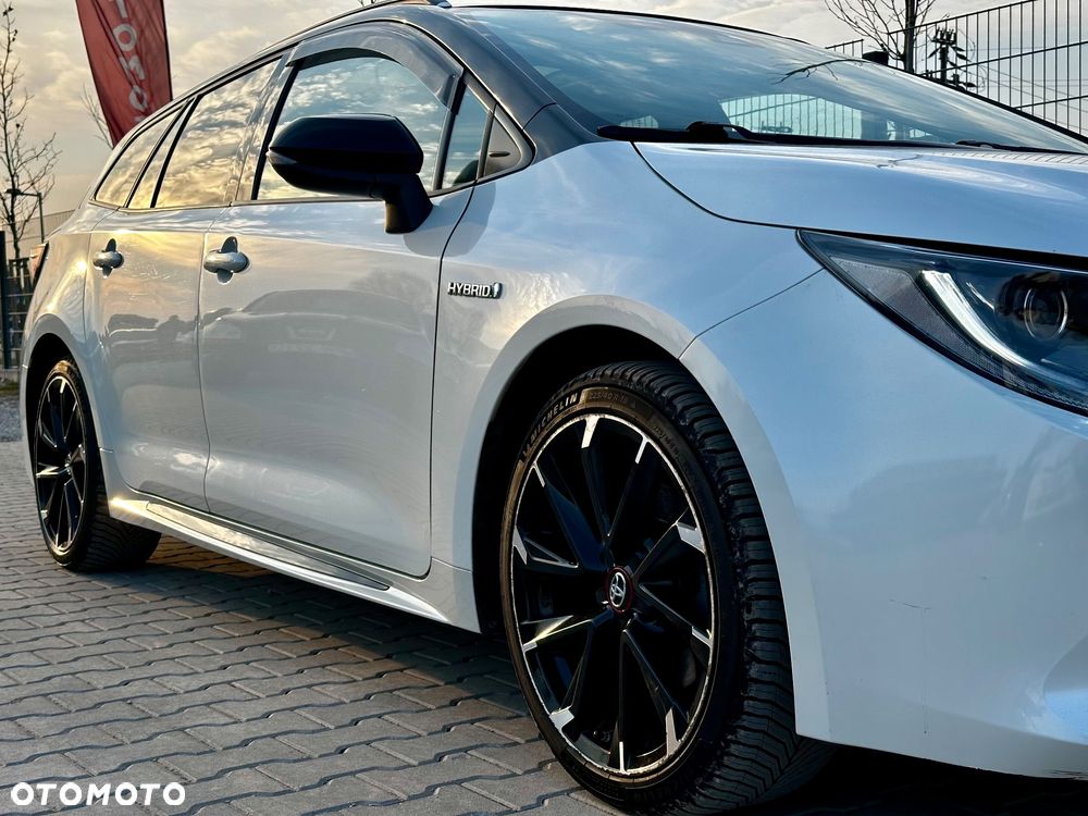 Toyota Corolla 2.0 Hybrid GR Sport - 22