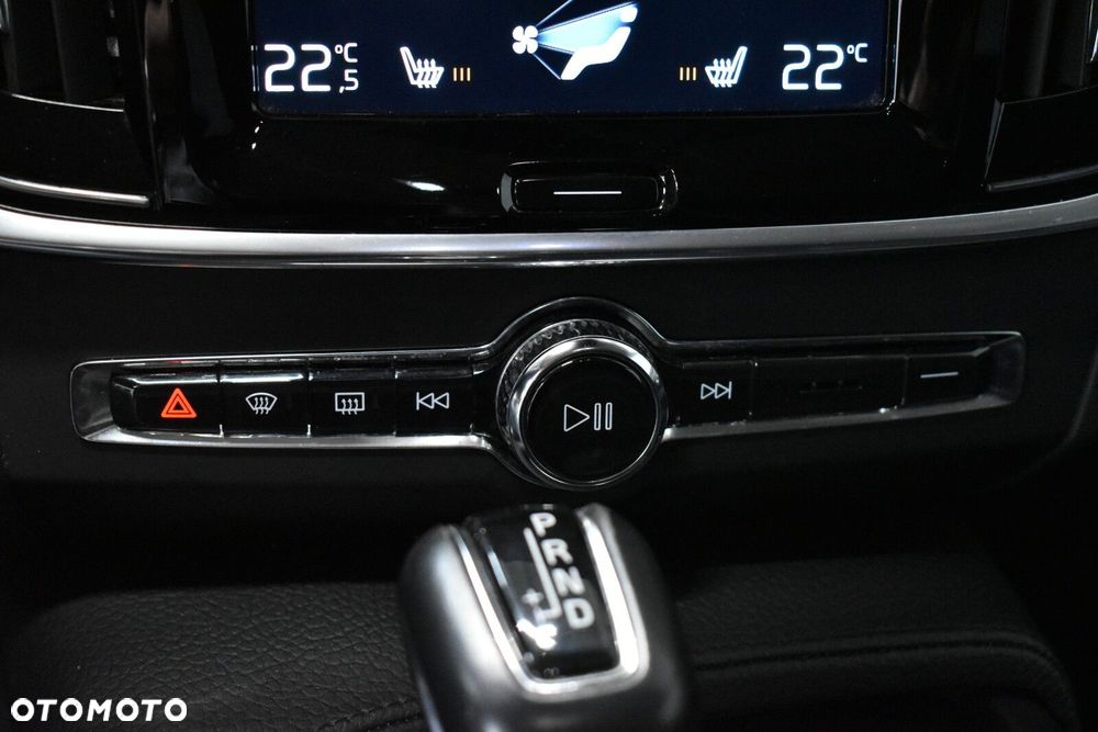 Volvo S90 - 21