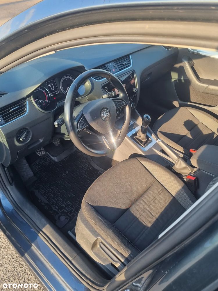 Skoda Octavia 1.5 TSI ACT Active - 10