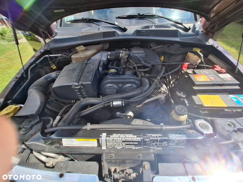 Jeep Cherokee 2.4 Sport - 7