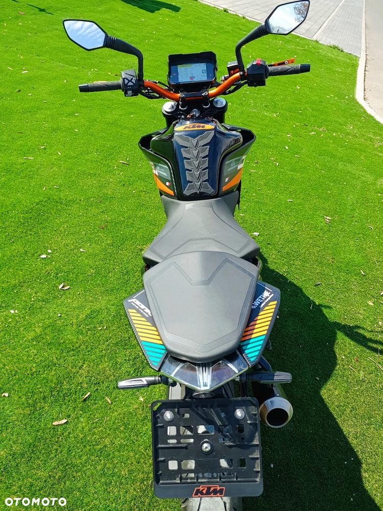 KTM Duke - 11