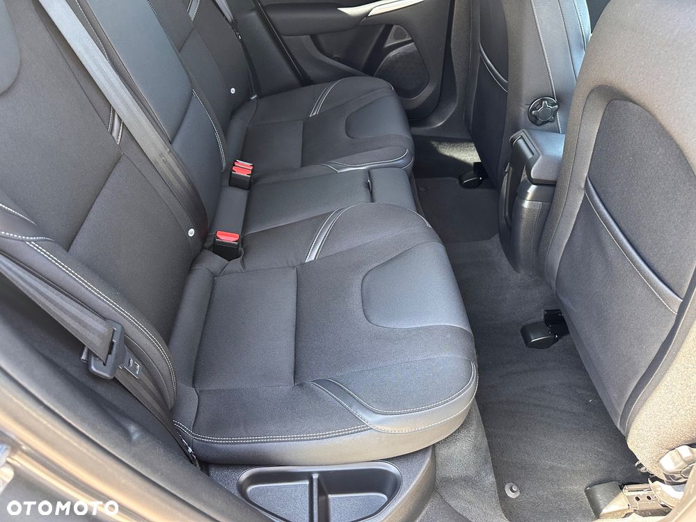 Volvo V40 - 31