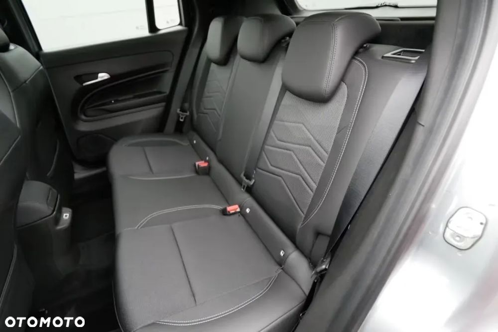 Jeep Avenger 1.2 T3 mHEV Summit FWD eDCT6 - 11