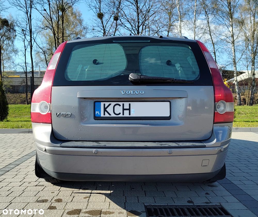Volvo V50 2.4 Momentum - 10