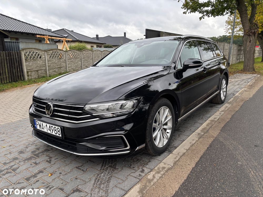 Volkswagen Passat 2022 photo 3