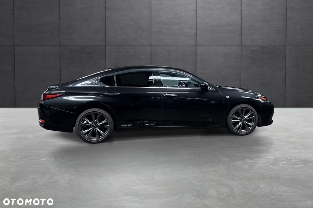 Lexus ES 300h F Sport - 7